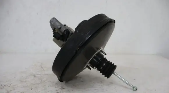 Volkswagen Touran I Brake booster 1T1614105S