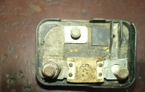 Renault Espace - Grand espace IV High voltage junction box 