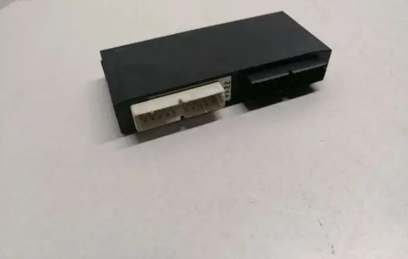 BMW 5 E34 Comfort/convenience module 61351379741 606140X01E