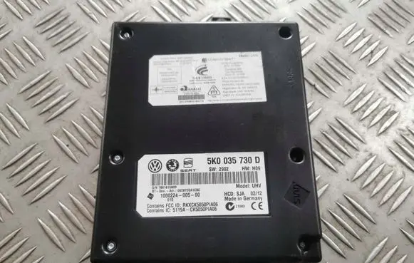 Volkswagen PASSAT B7 Bluetooth control unit module 5K0035730D