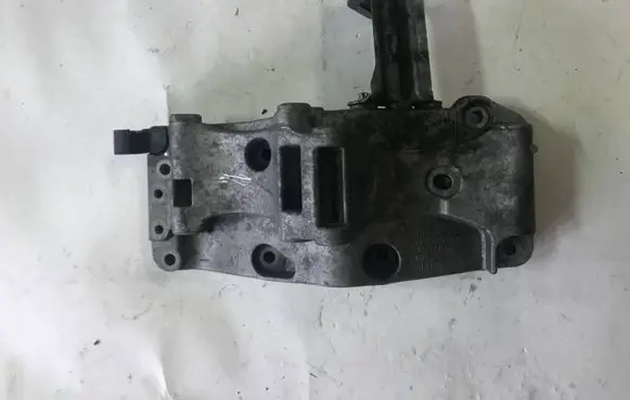 Generator/alternator bracket