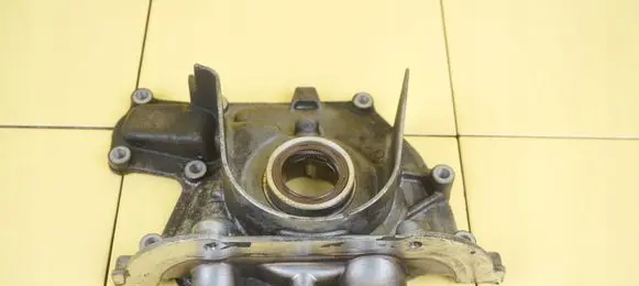 Alfa Romeo Giulietta Oil pump 55222500 23SP12
