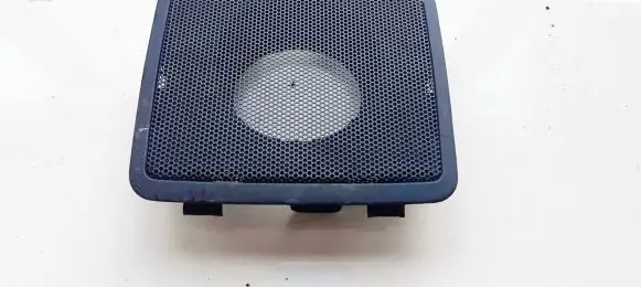 Side speaker trim/cover