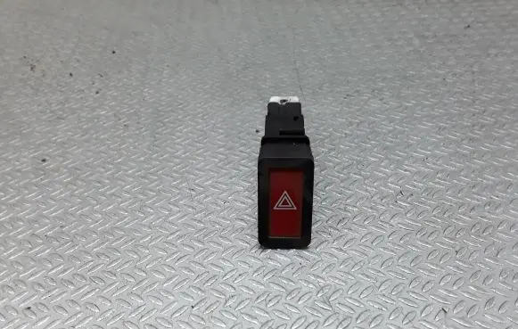 Nissan Almera N16 Hazard light switch