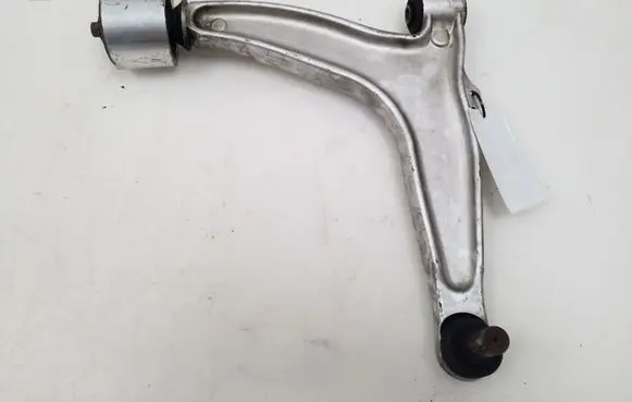 Opel Insignia A Front lower control arm/wishbone 