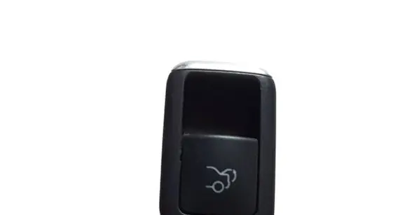 Tailgate opening switch