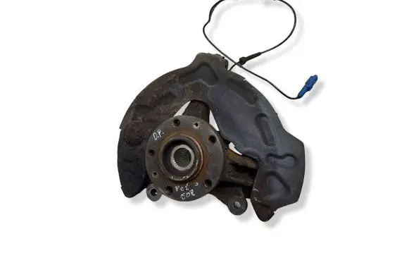 Peugeot 508 Front wheel hub spindle knuckle