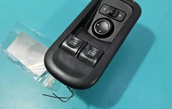 Renault Master III Electric window control switch 255704283R IMPRK1521507