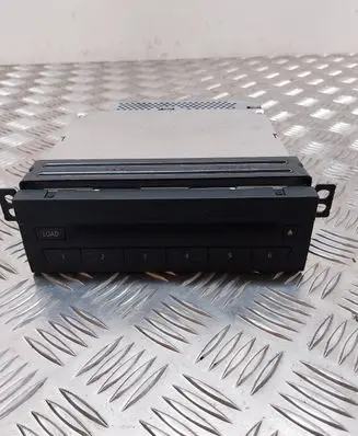 CD/DVD changer