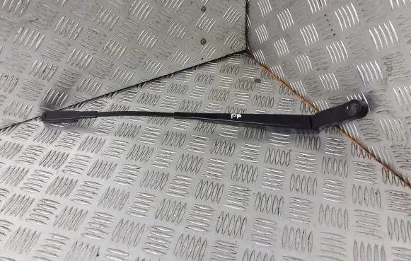 Opel Zafira B Front wiper blade arm 13145564