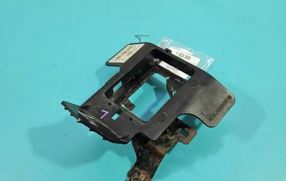 KIA Stinger Other engine bay part J595879100 IMPRK1523909