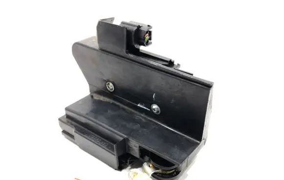 Dacia Duster II Rear door lock 825020888R