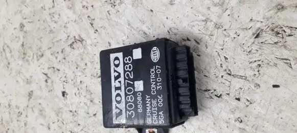 Volvo S40, V40 Cruise control relay 30807288