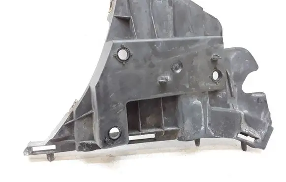 Volvo V70 Front bumper mounting bracket 31265345