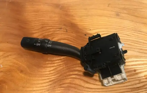 Toyota Avensis T250 Indicator stalk L93 8414005110 173650B