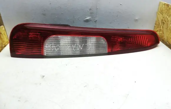 Ford Focus C-MAX Rear/tail lights 3M5113N411AA