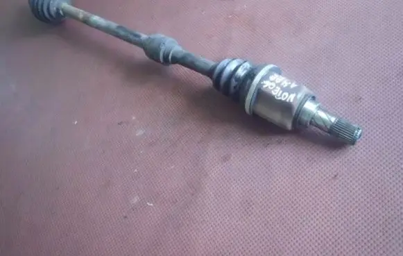 Nissan Note (E11) Front driveshaft