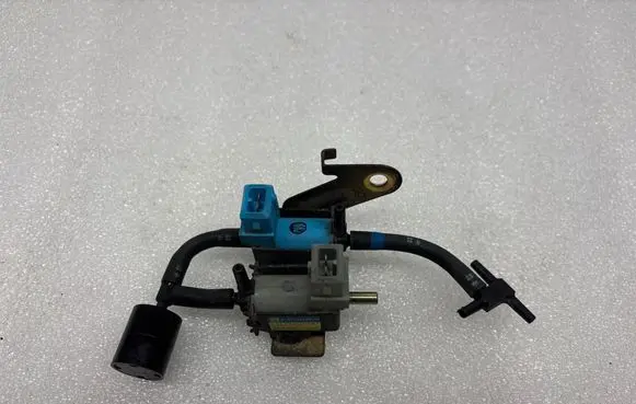 Opel Frontera B Brake central valve 8971357691 0848002291