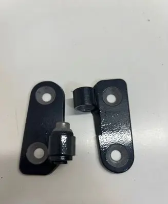 BMW X7 G07 Front door lower hinge 