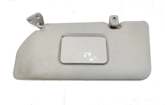 Nissan Almera Tino Sun visor