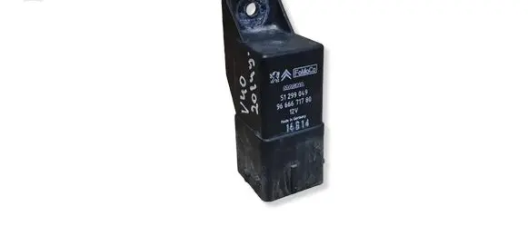 Volvo V40 Glow plug pre-heat relay 9666671780 5129971780