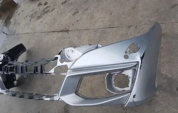 Honda Civic IX Front bumper