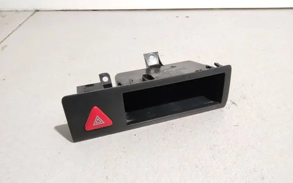 Volkswagen Transporter - Caravelle T5 Hazard light switch 7H0857925A