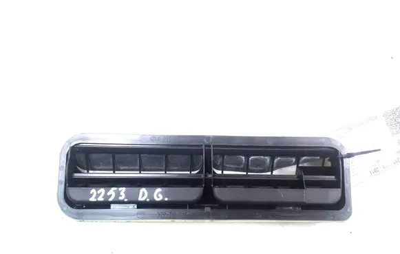 Mercedes-Benz CLS C218 X218 Fender grill A2128300242