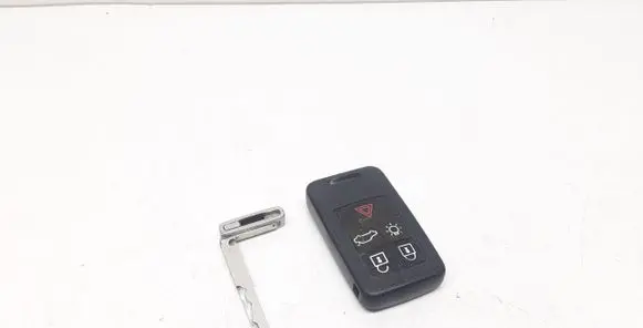 Volvo V60 Ignition key/card 8676873
