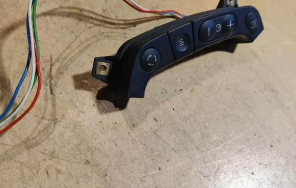 BMW X5 E53 Steering wheel buttons/switches 8380274