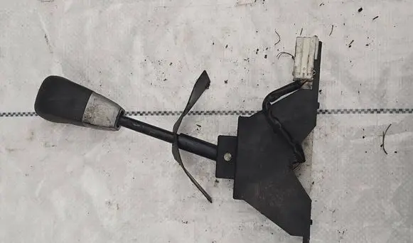 Mitsubishi Pajero Gear shifter/selector 