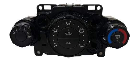 Ford Fiesta Climate control unit 8A6119980CE 61002012B