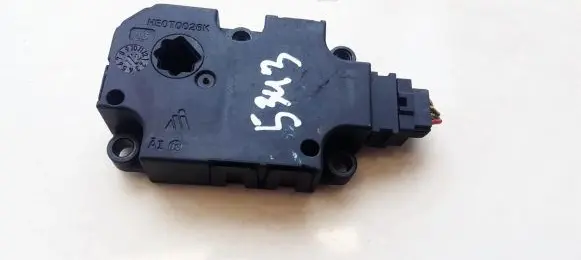 Audi A8 S8 D4 4H Air flap motor/actuator CZ1139300856 CZ113930-0856