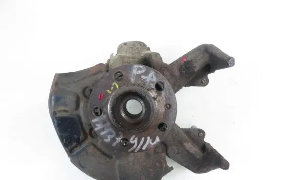Audi A3 S3 8L Front wheel hub spindle knuckle