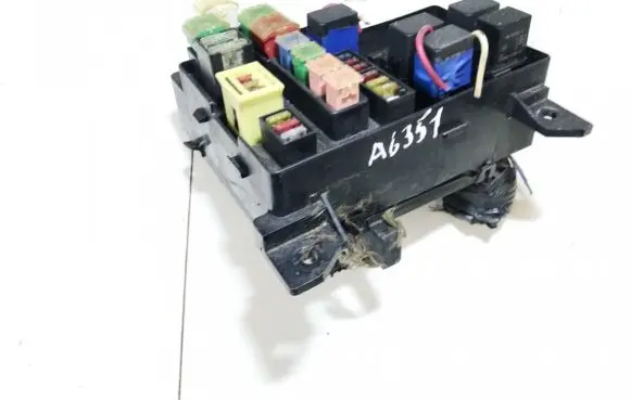 Mitsubishi Carisma Fuse box set