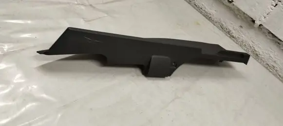 Tesla Model S (C) pillar trim 101033800d