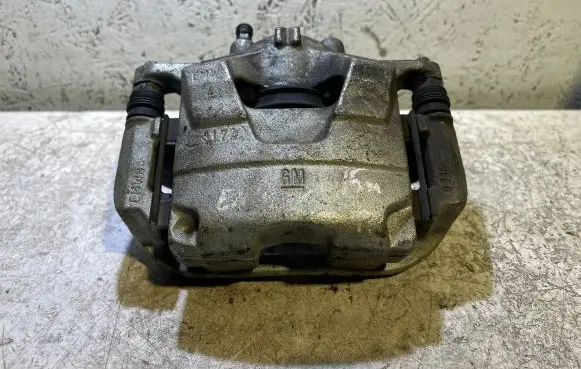 Buick Encore I Front brake caliper 13372774