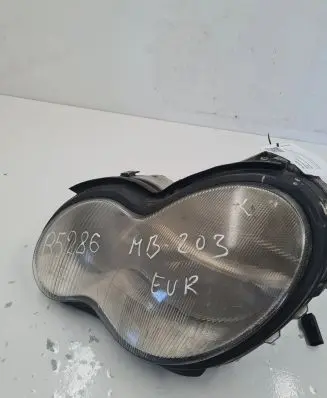 Mercedes-Benz C W203 Headlight/headlamp