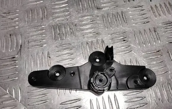 BMW 3 E90 E91 Engine bonnet (hood) release handle 11242010 5123