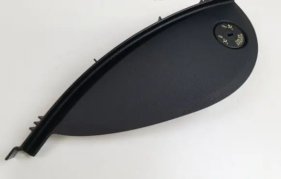 BMW 3 E90 E91 Dashboard side end trim 7123733