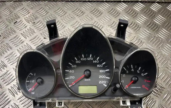 Mitsubishi Colt Speedometer (instrument cluster)