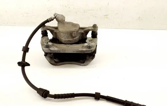 Peugeot 5008 II Front brake caliper GB16897 6C805E