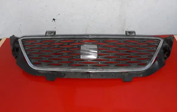 Seat Toledo IV (NH) Front grill 6JA853668A 3200101111 013070100