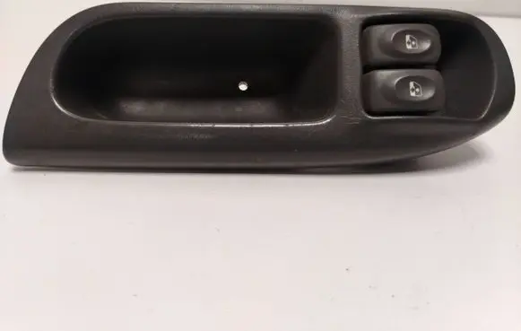 Renault Scenic I Electric window control switch 7700431172