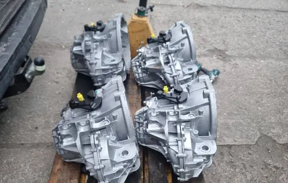 Renault Master IV Manual 6 speed gearbox PF6310 PF6311 320100393R