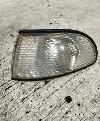 Audi A4 S4 B5 8D Front indicator light 084411514LF