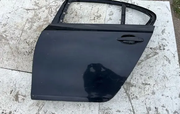 BMW 5 E60 E61 Front door 