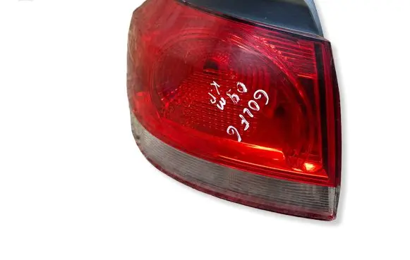Volkswagen Golf VI Rear/tail lights 5K0945257 16795401