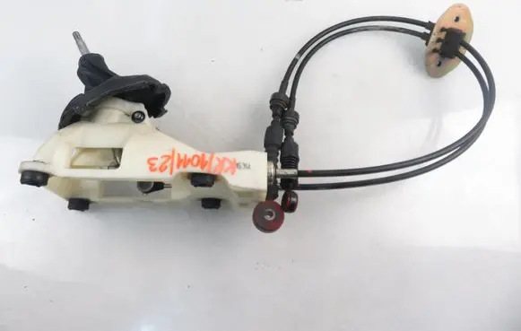 Hyundai Coupe Gear shifter/selector 