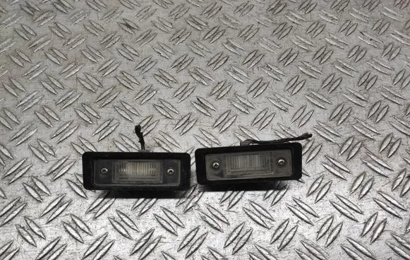 Volvo C30 Number plate light 
